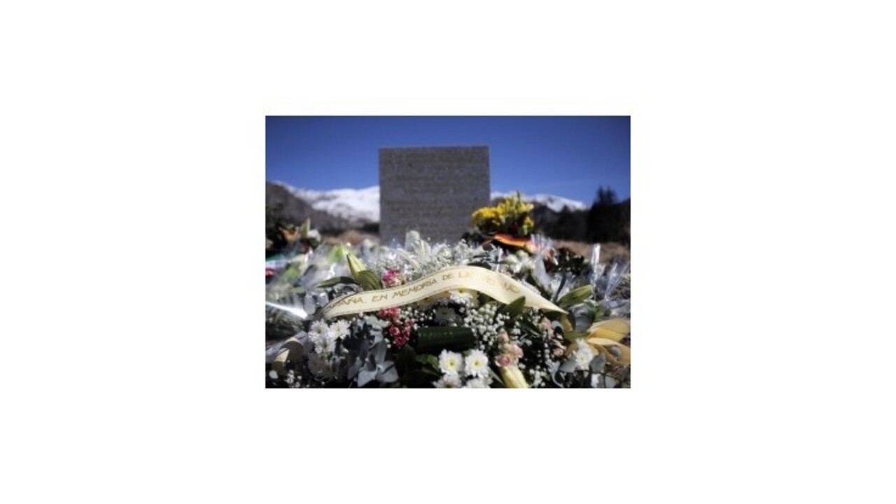 Z Álp doteraz vyzdvihli stovky ľudských pozostatkov, celé telo nenašli