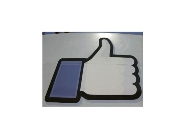 Desaťtisíce ľudí žalujú Facebook, údajne porušuje ochranu osobných údajov