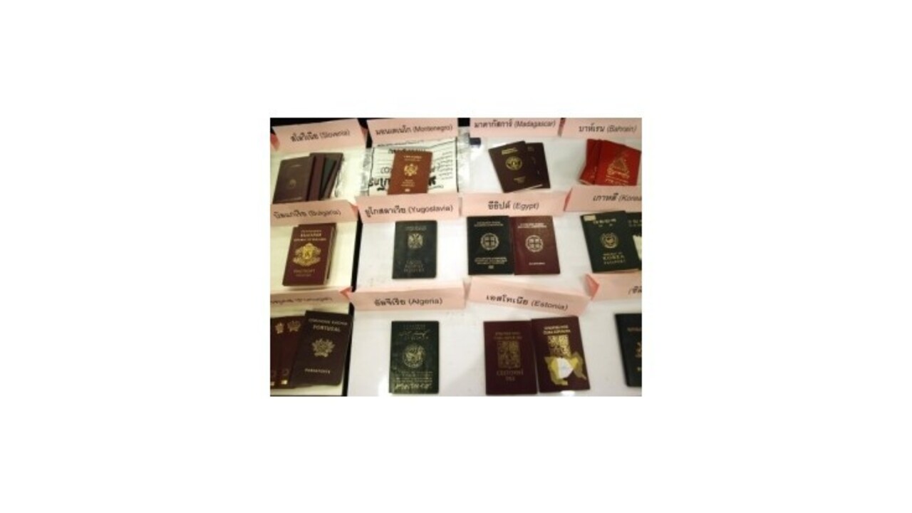 O slovenský pas prišlo už vyše tisíc ľudí, najviac ich smeruje do Česka