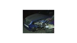 Údajne opitý policajt po nehode zaparkoval v poli, tvrdí, že šoférovala manželka