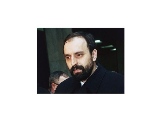 Niekdajšieho lídra chorvátskych Srbov Hadžiča z humanitárnych dôvodov pustia na slobodu