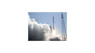 SpaceX odštartovala s nákladom pre ISS, pristátie bolo pritvrdé
