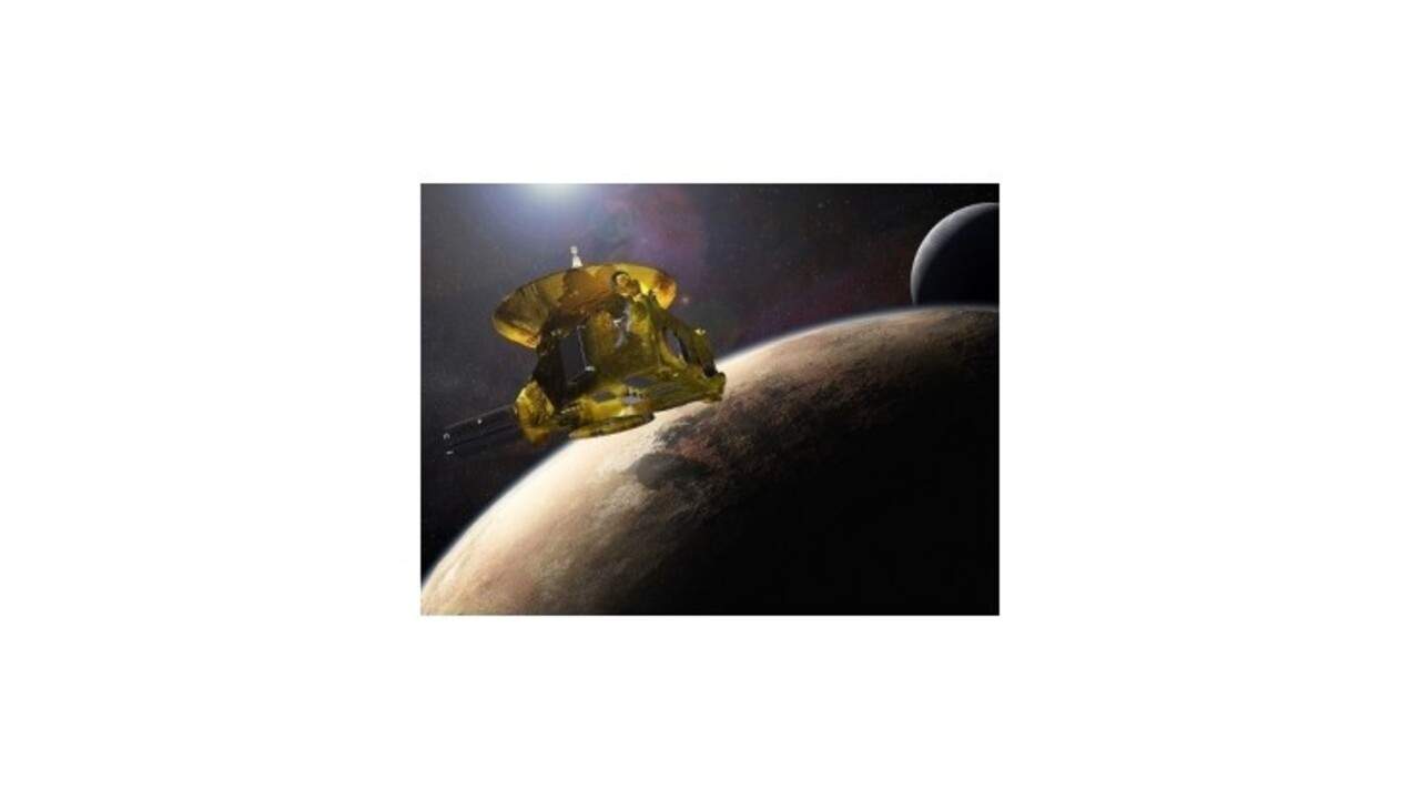 Sonda New Horizons poslala prvú farebnú fotografiu záhadného Pluta