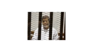 Bývalému egyptskému prezidentovi Mursímu vymerali 20 rokov