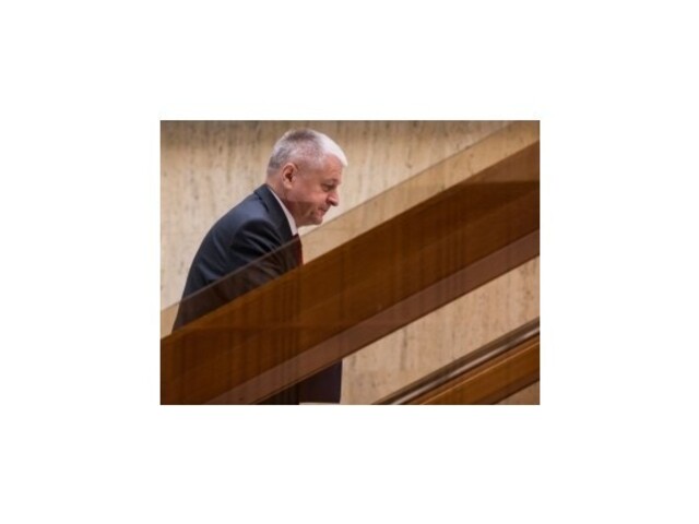 Minister hospodárstva Pavlis po rozhovore s Ficom končí vo funkcii