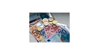 Kažimír reaguje na kritiku: ECB nemusí odsúhlasiť peniaze z bankového odvodu