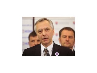 KDH podpísalo zmluvu s Hlinovými Občanmi, povolebnú spoluprácu nevylúčili