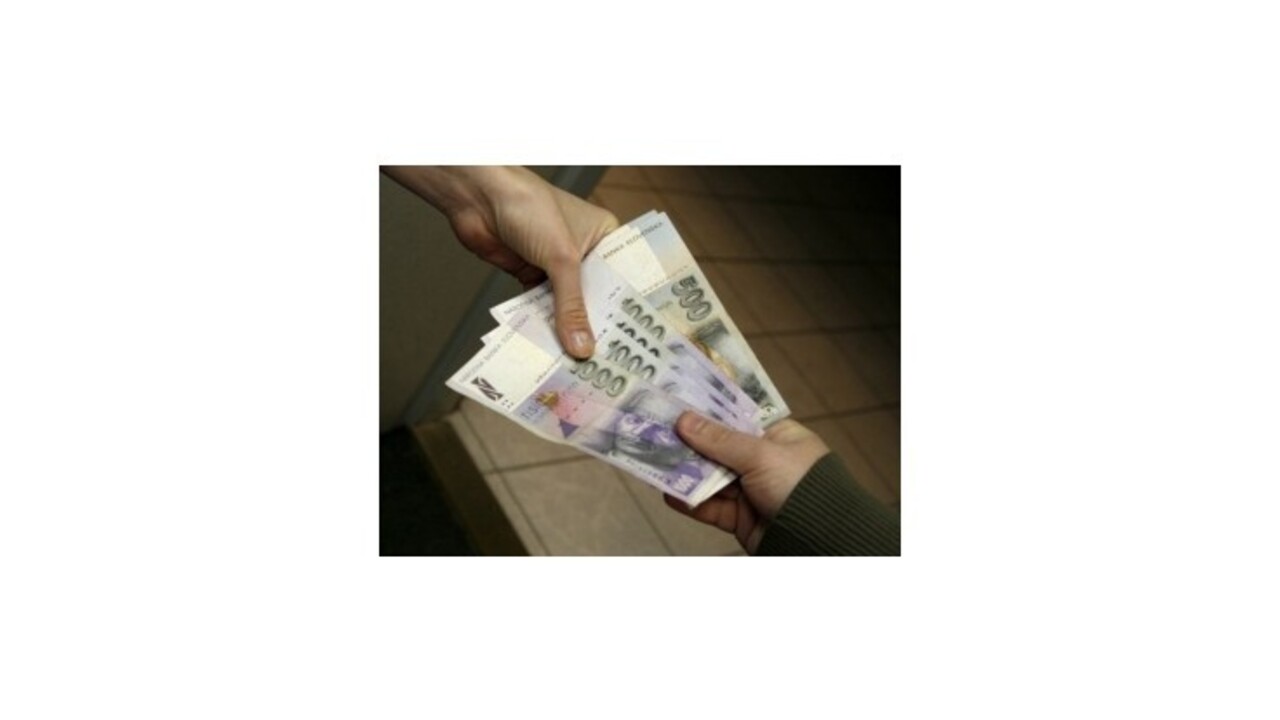 Roky po vstupe do eurozóny sú stále v obehu miliardy starých korún