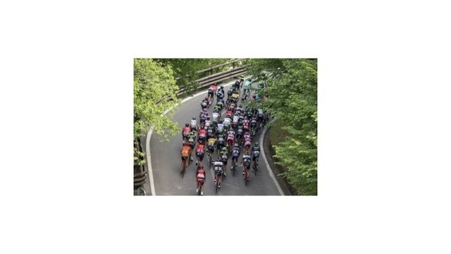 Intxausti vyhral 8. etapu Gira, Contador si udržal ružový dres