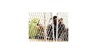 EK údajne plánuje návrh na prerozdelenie až 40 000 utečencov