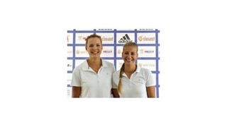 Dubovcová s Nestarcovou začali novú sezónu osemfinálovou účasťou na turnaji v Prahe