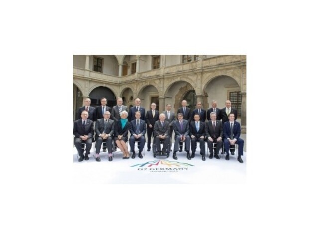 Ministri financií G7 sa zaoberajú oslabením rastu svetovej ekonomiky