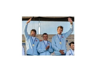 Slováci v 3xC1 po ročnej pauze na najvyššej priečke