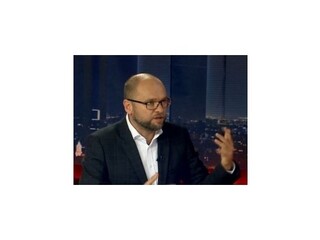 Utečenci a europoslanci / Ukrajinské financie