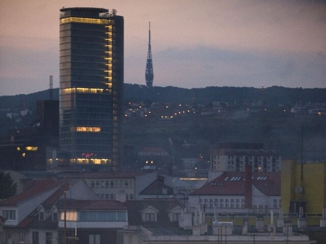 Hypotéky stúpnu. Banky sú pripravené pomáhať klientom