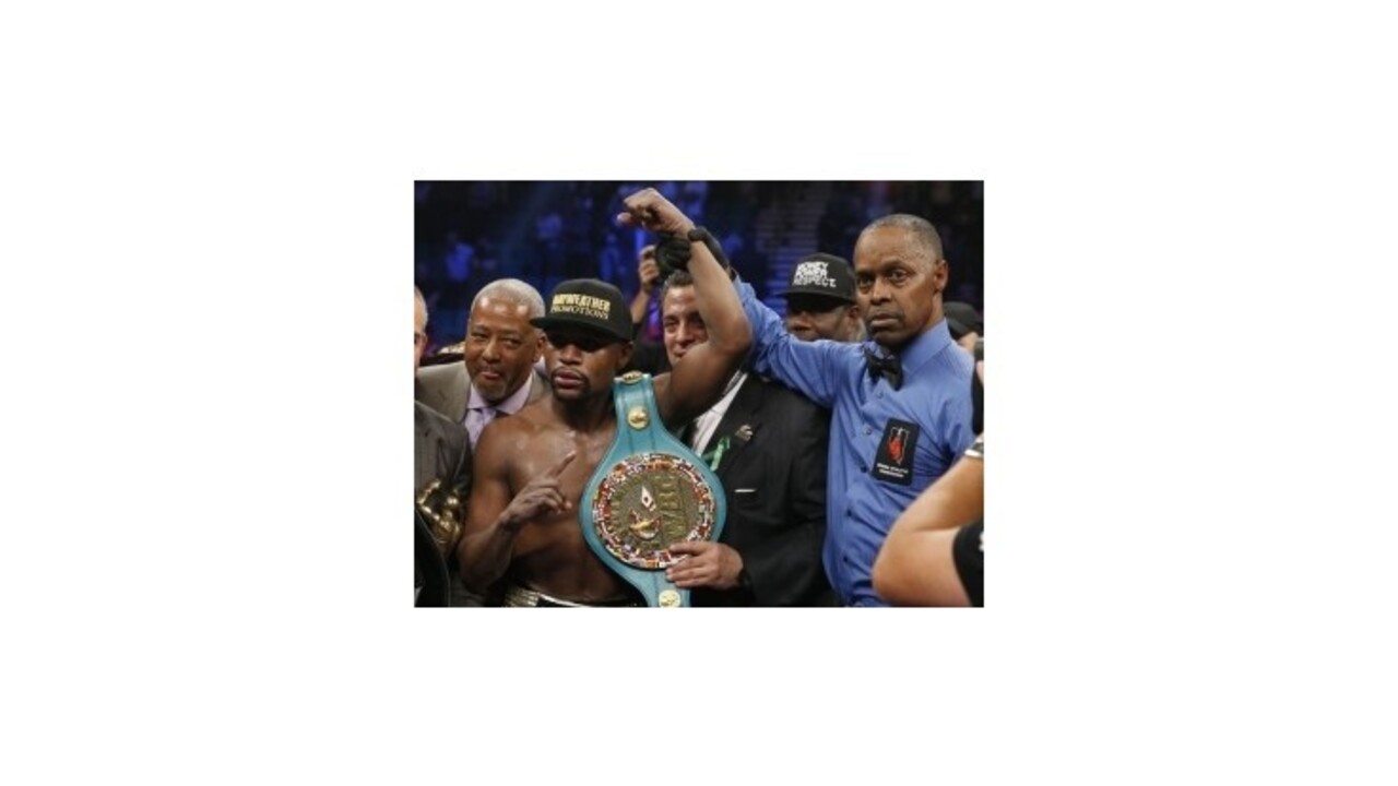 Mayweather je najlepšie plateným športovcom, zarobil trikrát viac ako vlani