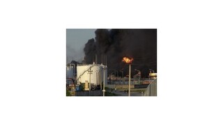 Oheň v rafinérii pri Kyjeve uhasili, päť ľudí zahynulo