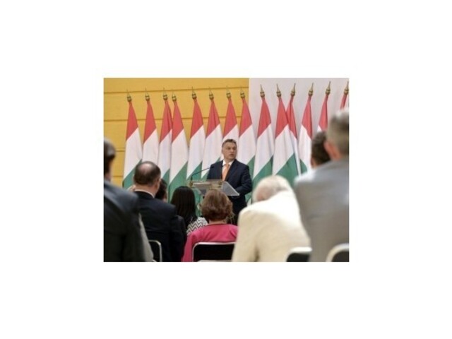 Orbán je kvôli utečencom pripravený uzavrieť hranice