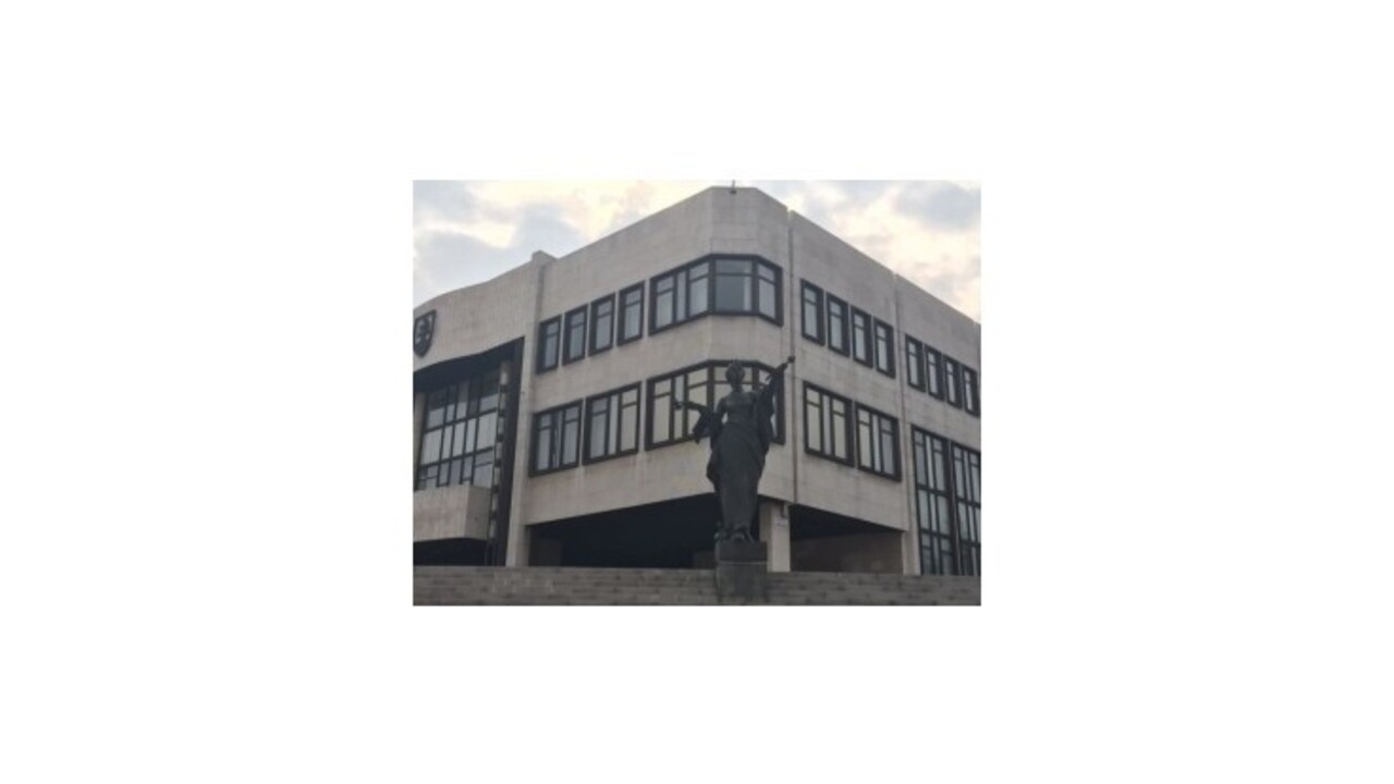 Parlament bude opäť otvorený aj pre verejnosť, Kiska pozýva do Prezidentského paláca