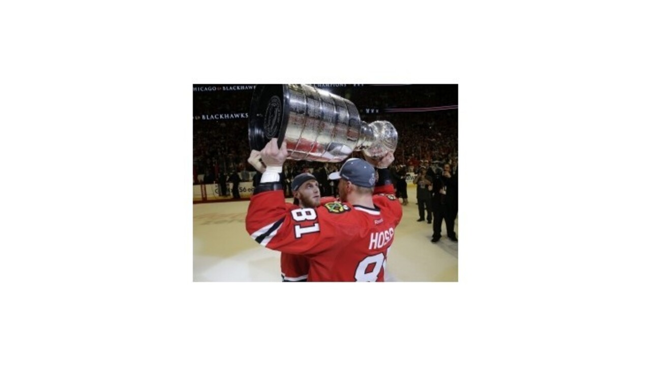 Chicago vyhralo nad Tampou, Hossa má tretí Stanleyho pohár