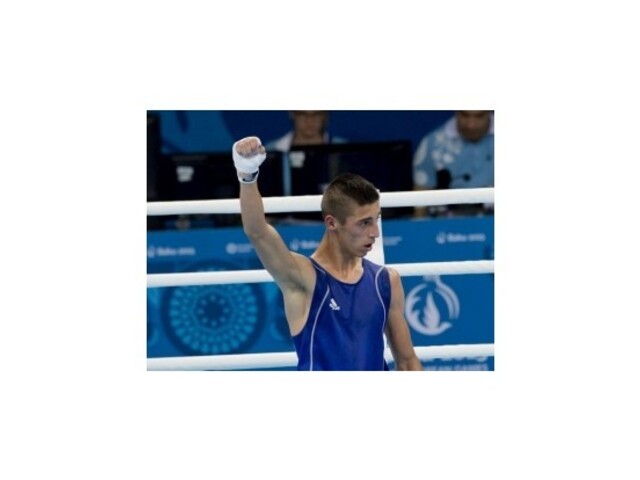 Tankó v semifinále, medailu z Baku má istú