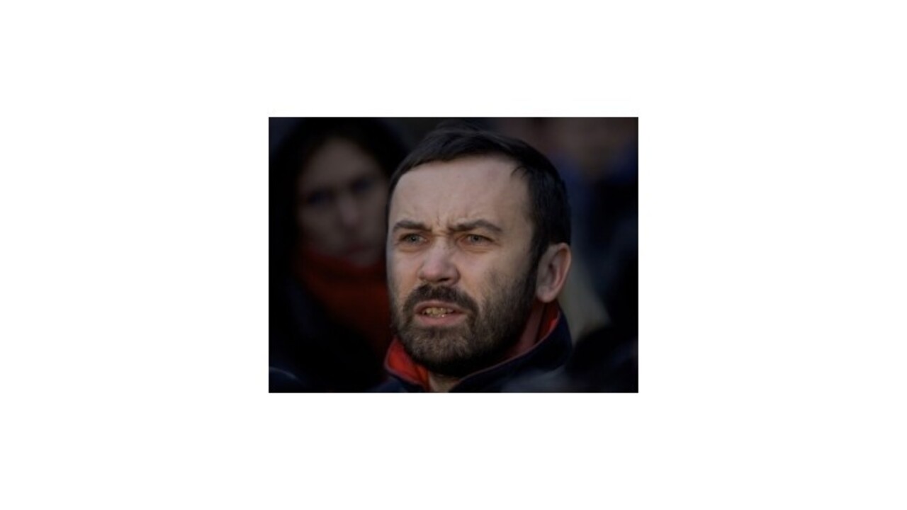 Ako jediný hlasoval v ruskej Štátnej dume proti anexii Krymu, obvinili ho zo sprenevery