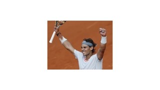 Nadal pred Wimbledonom vo forme, predviedol to na exhibícii