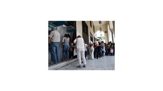 Otázka do očakávaného gréckeho referenda nie je pre obyvateľov zrozumiteľná