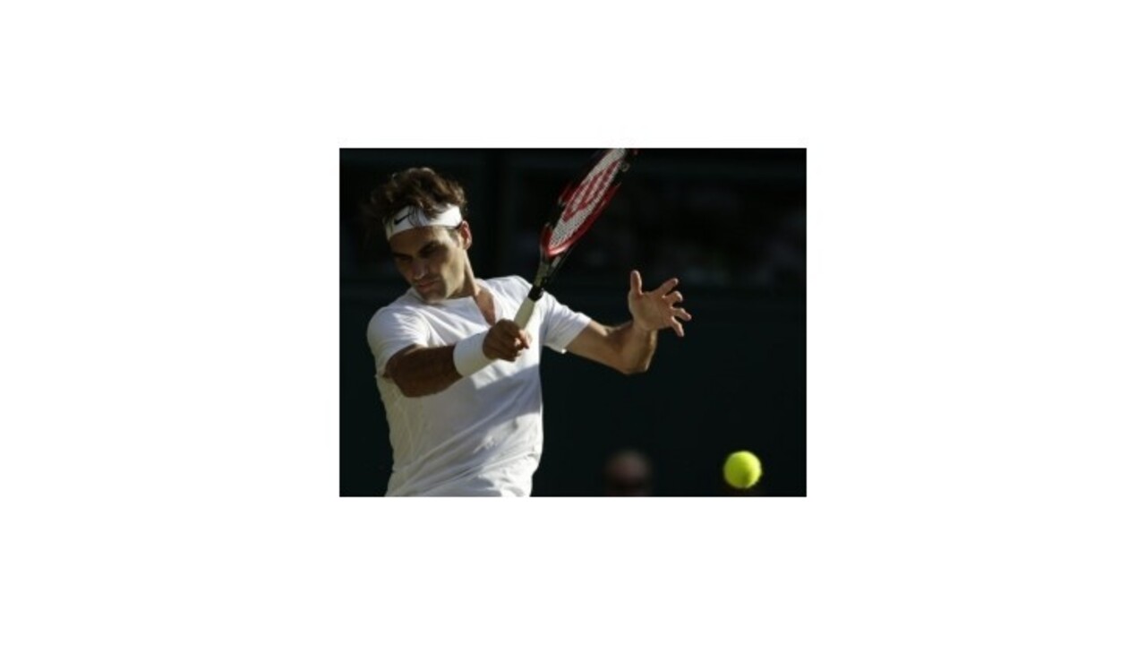 Sedemnásobný šampión Federer do štvrťfinále Wimbledonu