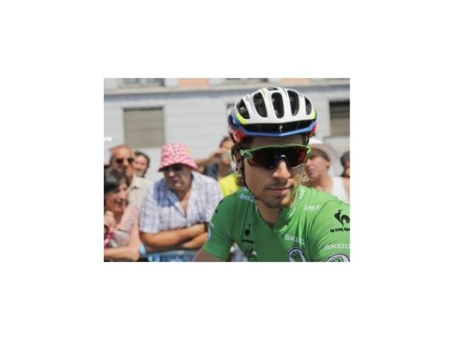 Sagan prišiel v horách o zelený dres, víťazom etapy Froome