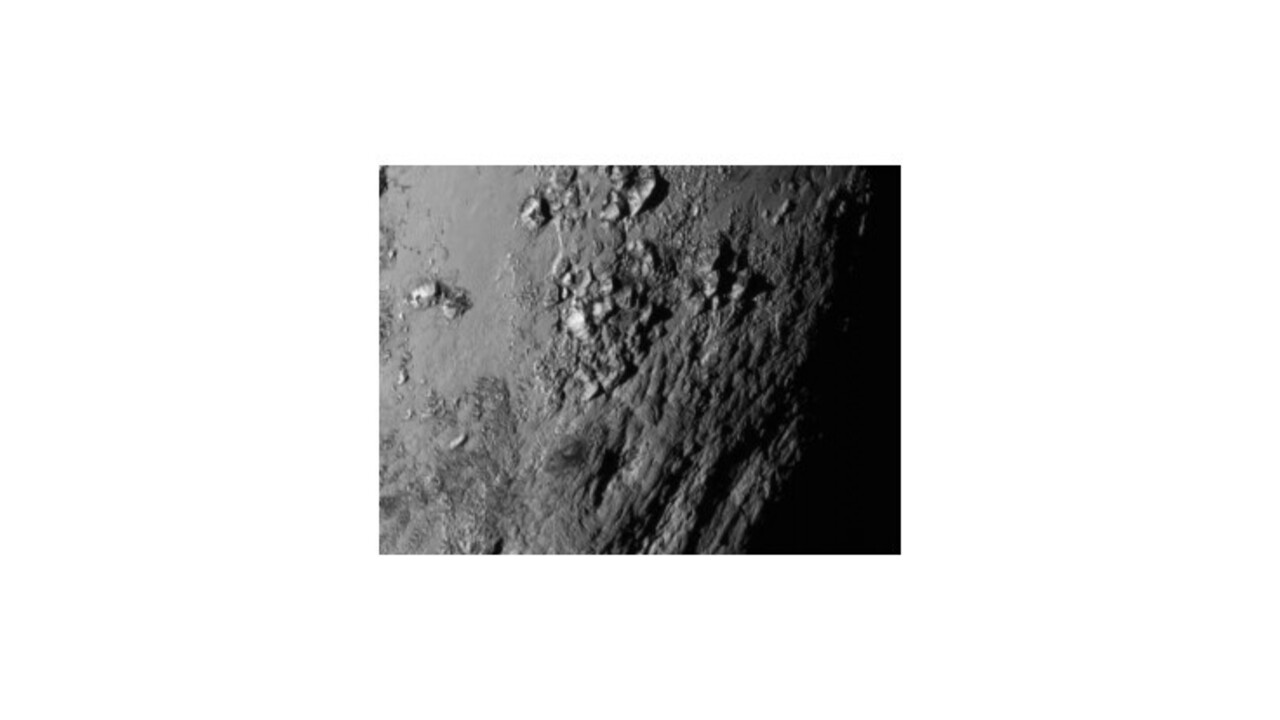 Pluto vedcov zaskočilo, čakali krátery, našli však hory
