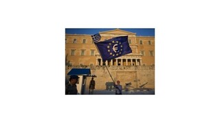 Euroskupina schválila finančnú pomoc pre Grécko, banky otvoria v pondelok