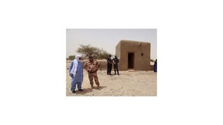 V Timbuktu obnovili mauzóleá zničené islamistami