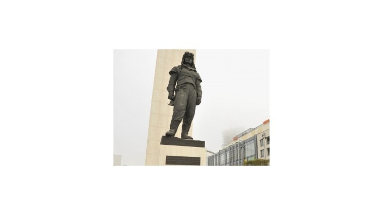 Opozičníci chcú nový štátny sviatok, venovaný Štefánikovi