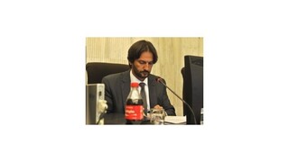 Slovensko prijme z Rakúska stovky utečencov, Kaliňák podpísal memorandum