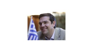 Grécky parlament musí schváliť ďalšie reformy, popularita Tsiprasa stúpa