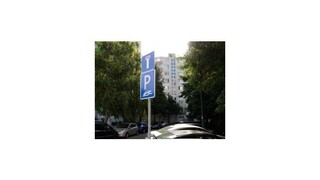 Petržalka chce od nového roka urobiť poriadok v parkovaní