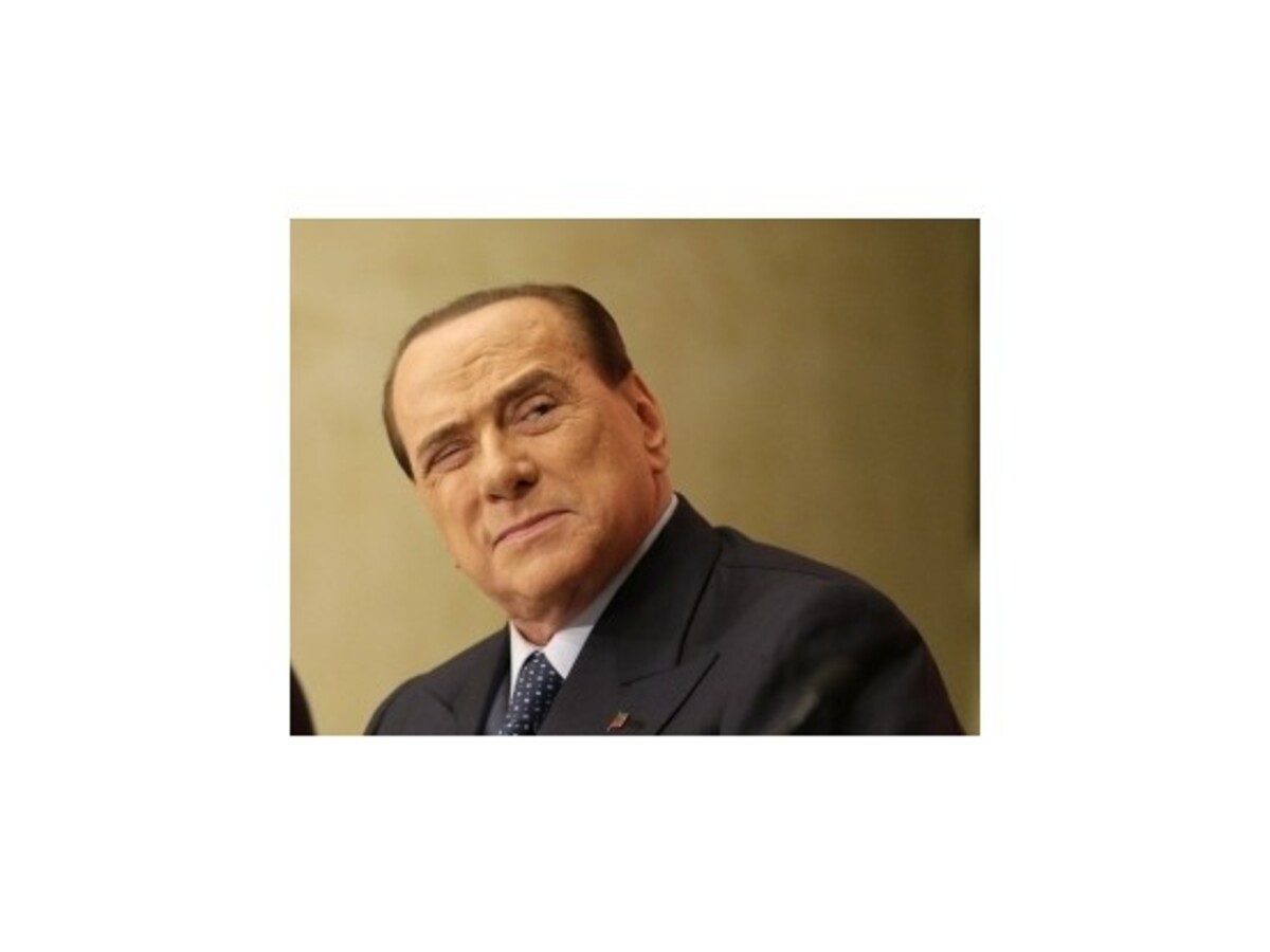 Berlusconi tvrdí, že Putin mu ponúkol funkciu ministra hospodárstva