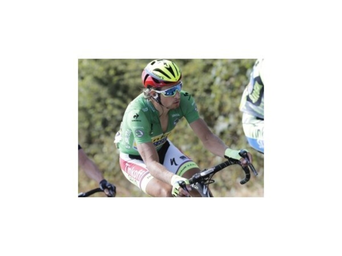 Nibali vyhral etapu, Sagan takmer istým víťazom bodovacej súťaže