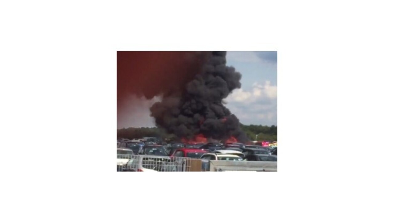 V Británii havarovalo pri pristávaní lietadlo, hlásia obete