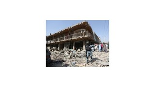 Pri útoku militantov v Kábule zahynuli ôsmi civilisti a vojak NATO