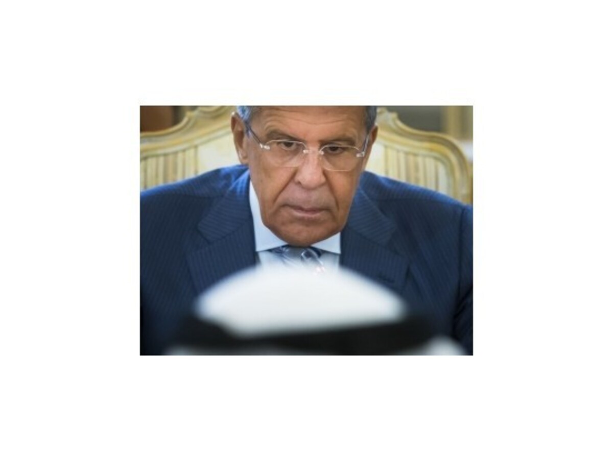 Lavrovovi sa pošmykol jazyk. Nadával saudskoarabskému ministrovi?