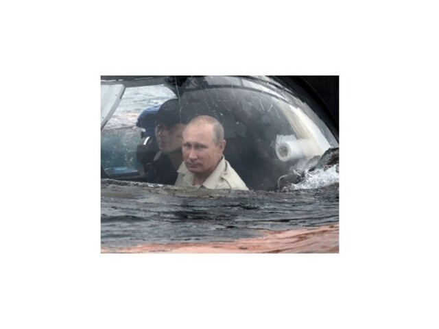 Putin prišiel na Krym lákať turistov, Kyjev návštevu tvrdo odsúdil