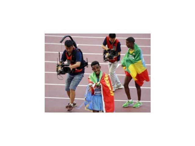 Eritrejčan Ghebreslassie sa stal nečakaným víťazom maratónu na MS