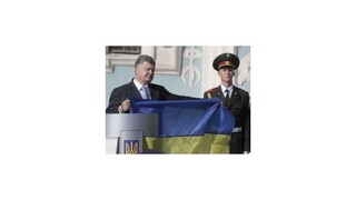 Ukrajina oslavuje nezávislosť, prímerie porušujú obidve strany