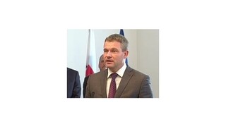 Pellegrini odovzdal menovacie dekréty členom volebnej komisie