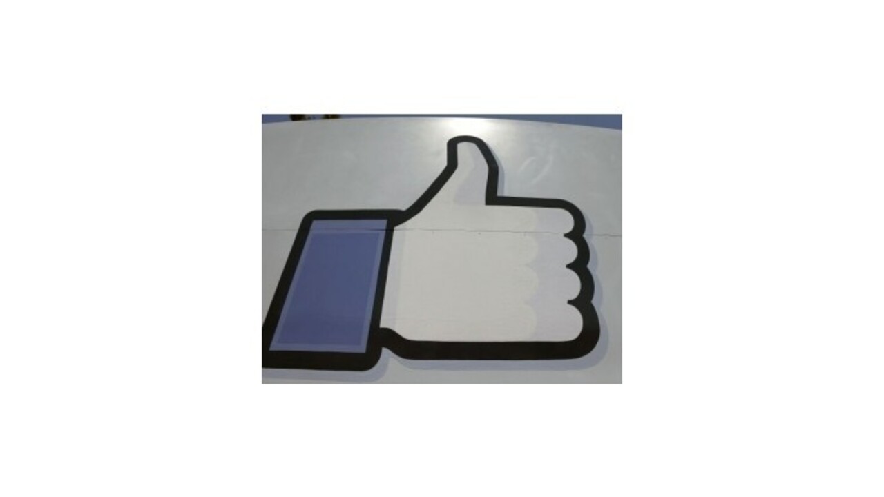 Sociálna sieť Facebook v pondelok prekonala všetky rekordy