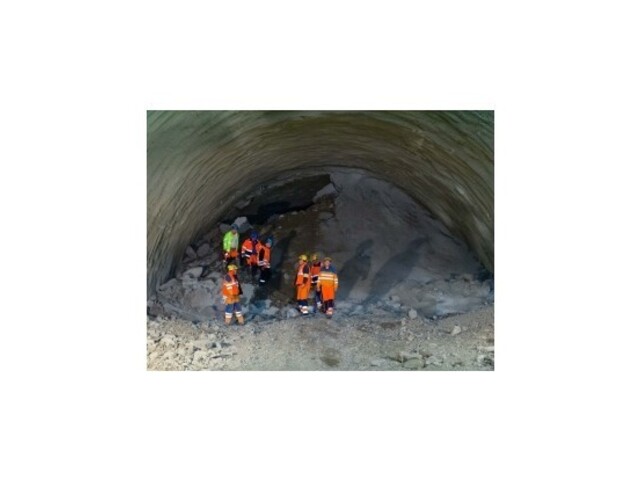 Prerazili tunel Poľana, kľúčový úsek pre diaľnicu D3