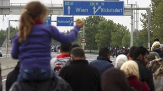 Situácia v Nickelsdorfe sa upokojuje, na nápor migrantov sa pripravuje Mníchov