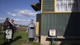 Ruské regionálne voľby senzáciu nepriniesli, opozícia prehrala